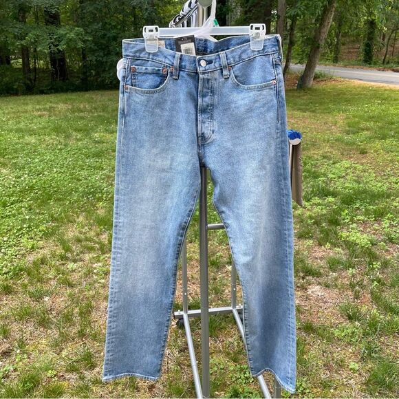 NWT Levi 501 Original Straight Leg Blue Denim Jeans W32 L32 - Picture 1 of 8